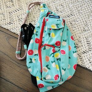 Kavu Original Rope Sling Bag Citrus Grove Blue Floral Hiking Backpack Great Cond